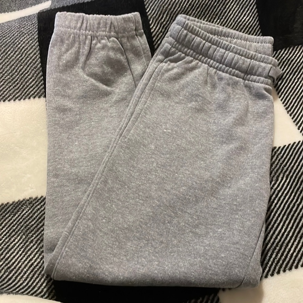 COPY - Boys Brand New Athletic Works Sweat Pants     Size 8 (M) Color Gray